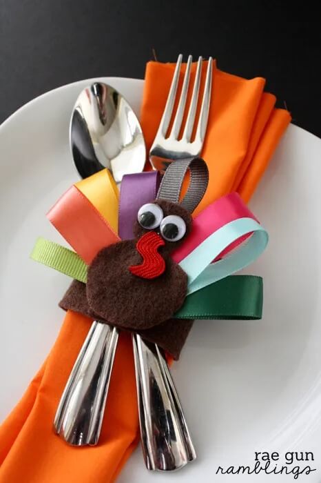 Turkey Napkin Rings Decoration Craft Tutorial For Thanksgiving