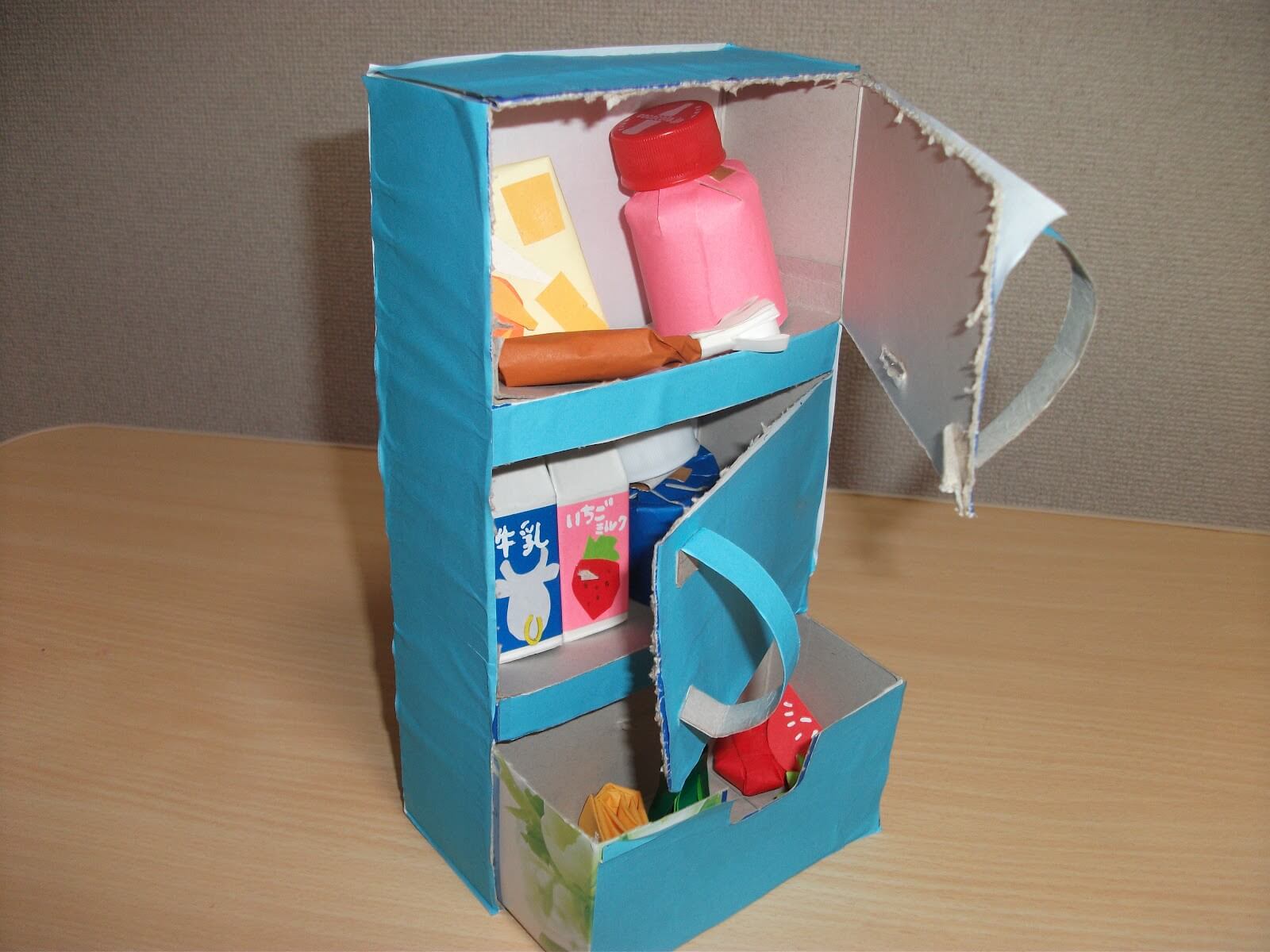 Unique Refrigerator Craft To Make With Tissue Box
