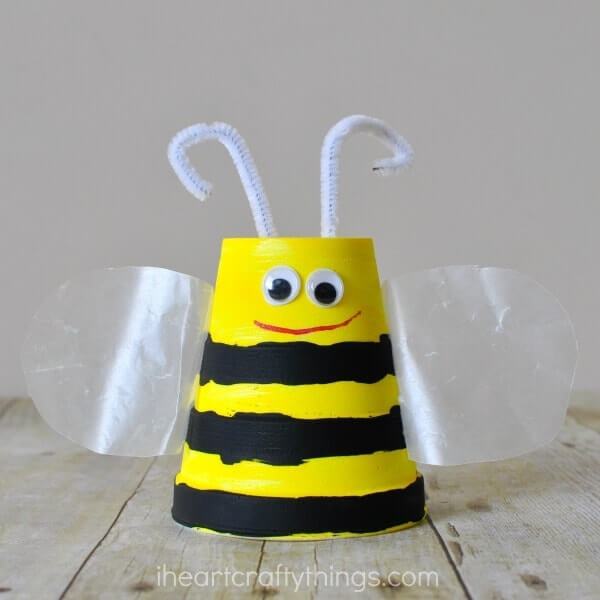 Very Cute Bee Craft For Kids To Make Using Paper Cup Paper Cup Bee Craft Project For Kids 