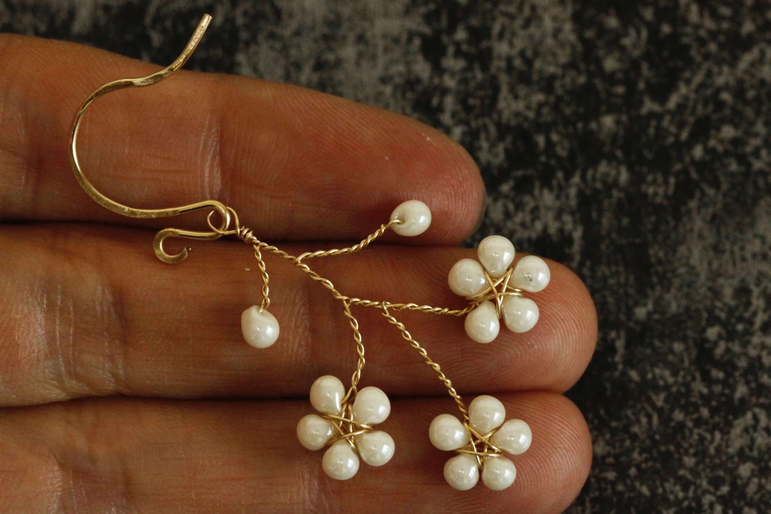 Vintage Wire & Beads  Flower Earrings Jewelry Ideas Vintage Wire Flower Jewelry Ideas
