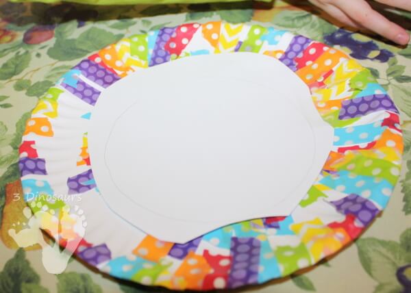 Amazing DIY Rainbow Wreath Using Washi Tape And Paper Plate
