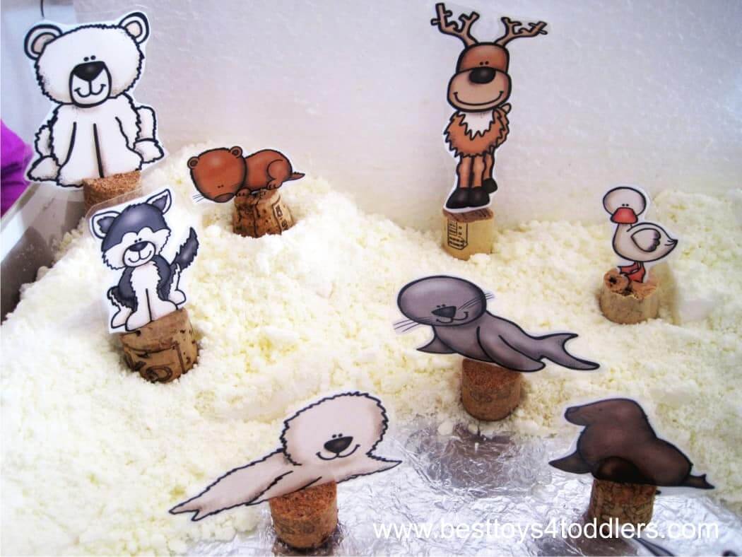 Winter Animals Small World Craft Idea Using Recycled Corks Recycled Winter Crafts 