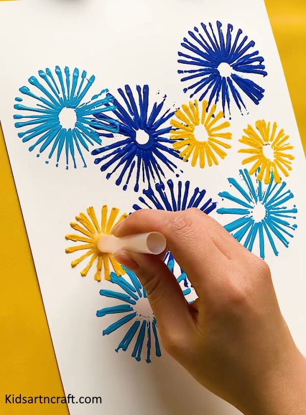 Step By Step To Make Colorful Flowers Painting Art With Parents