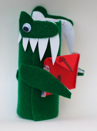 Cute Toilet Paper Roll Dinosaur Craft Idea For Valentine's Day