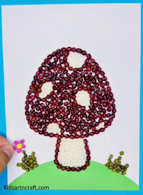 Pasting An Artificial Flower - Designing an Artwork with Mushroom Seeds