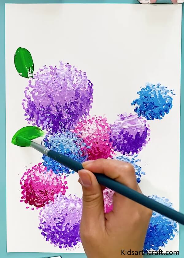 Amazing & Simple Idea To Make Flowers Honey Bee Painting Art Using Paint BrushFlower & Honey Bee Painting Art 