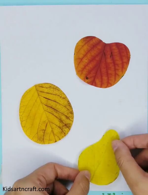 A Perfect Idea To Make Cute Fruit Craft For Kids Fruit Craft For Kids Using Leaves