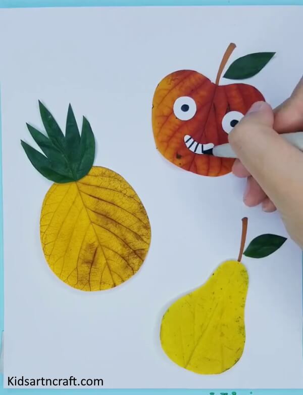 Easy To Make Adorable Face Fruit Craft Using MarkerFruit Craft For Kids Using Leaves