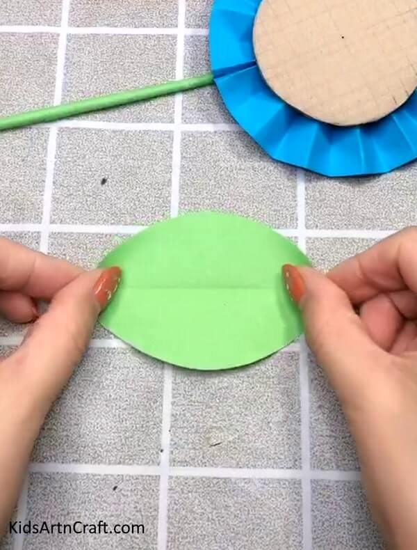 A Creative Way To Make Paper Sunflower Craft Idea For Kids