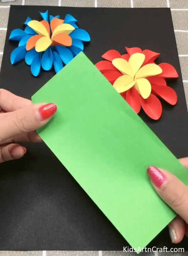DIY Project Idea To Make Adorable Paper Flower Craft Idea For Kids