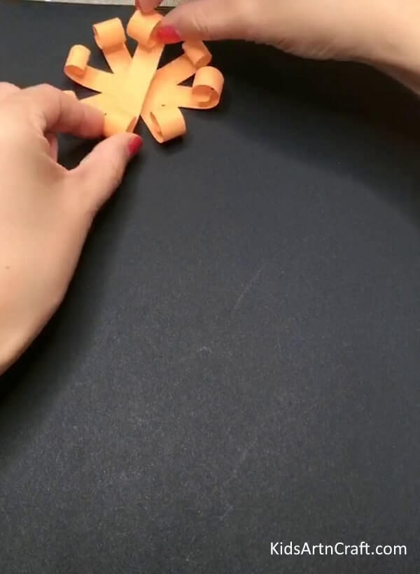 Handmade Paper flower Craft Idea For Preschoolers