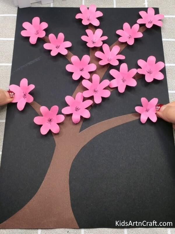 DIY Project Idea To Make Adorable Paper Flower Tree Craft Idea For Kids