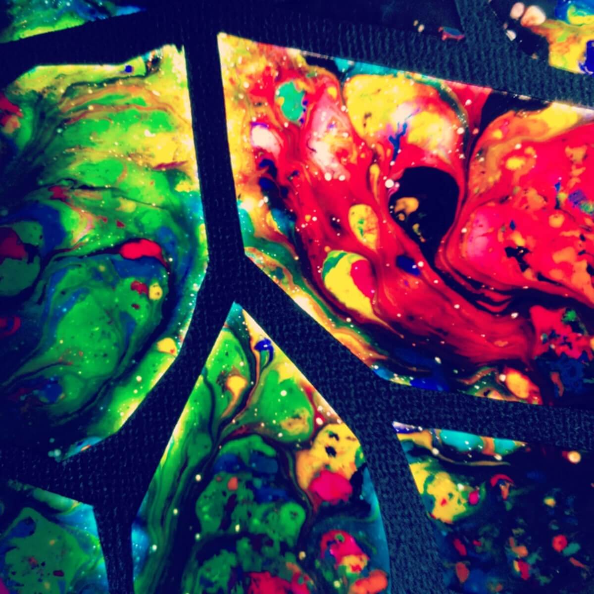 Amazing Colorful Stained Glass Window Using Crayons & Wax Paper