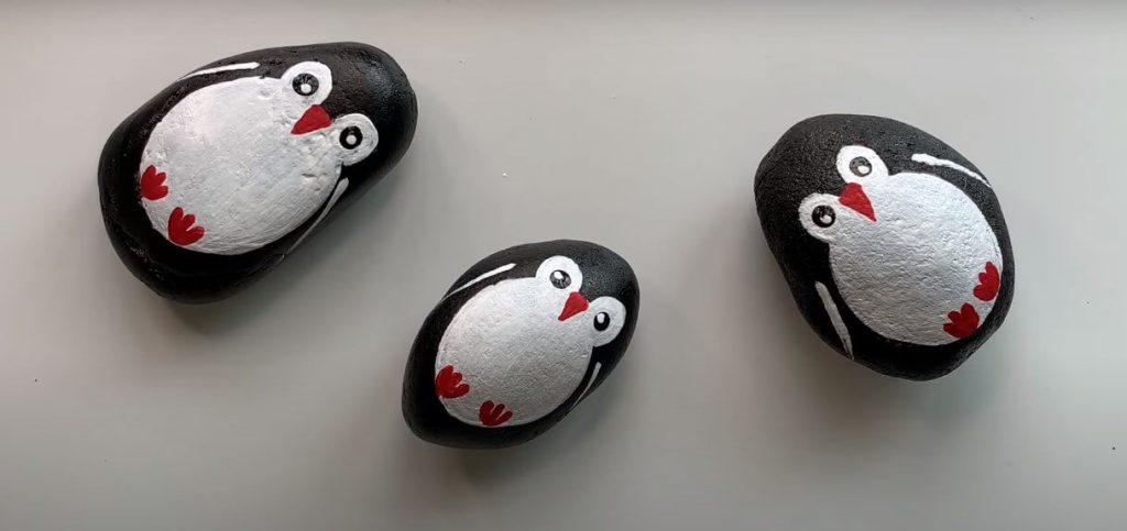 Amazing Hand Painted Penguins On Stones