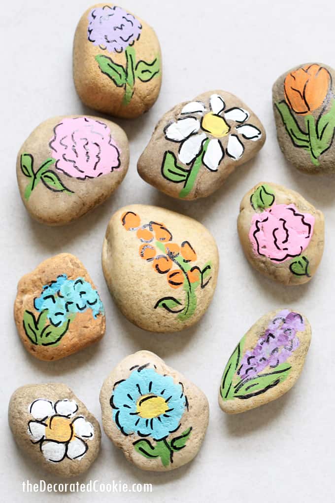 Beautiful Flower Painted Rocks For Home DecorEasy Flower Painted Rock Ideas For Kids