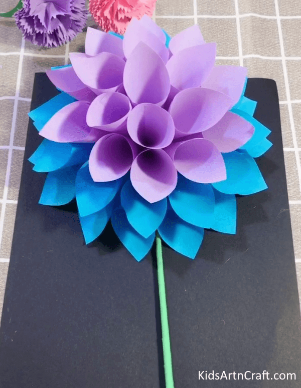 Adding Stem of Paper Flower with Step by Step Instructions Craft Idea 