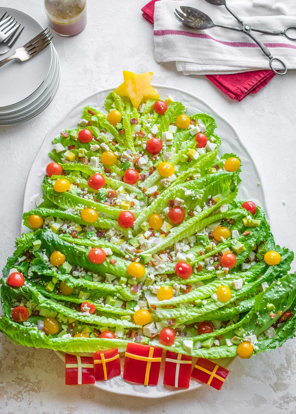 Christmas Tree Shaped Salad Decoration For PartiesBest salad decoration ideas