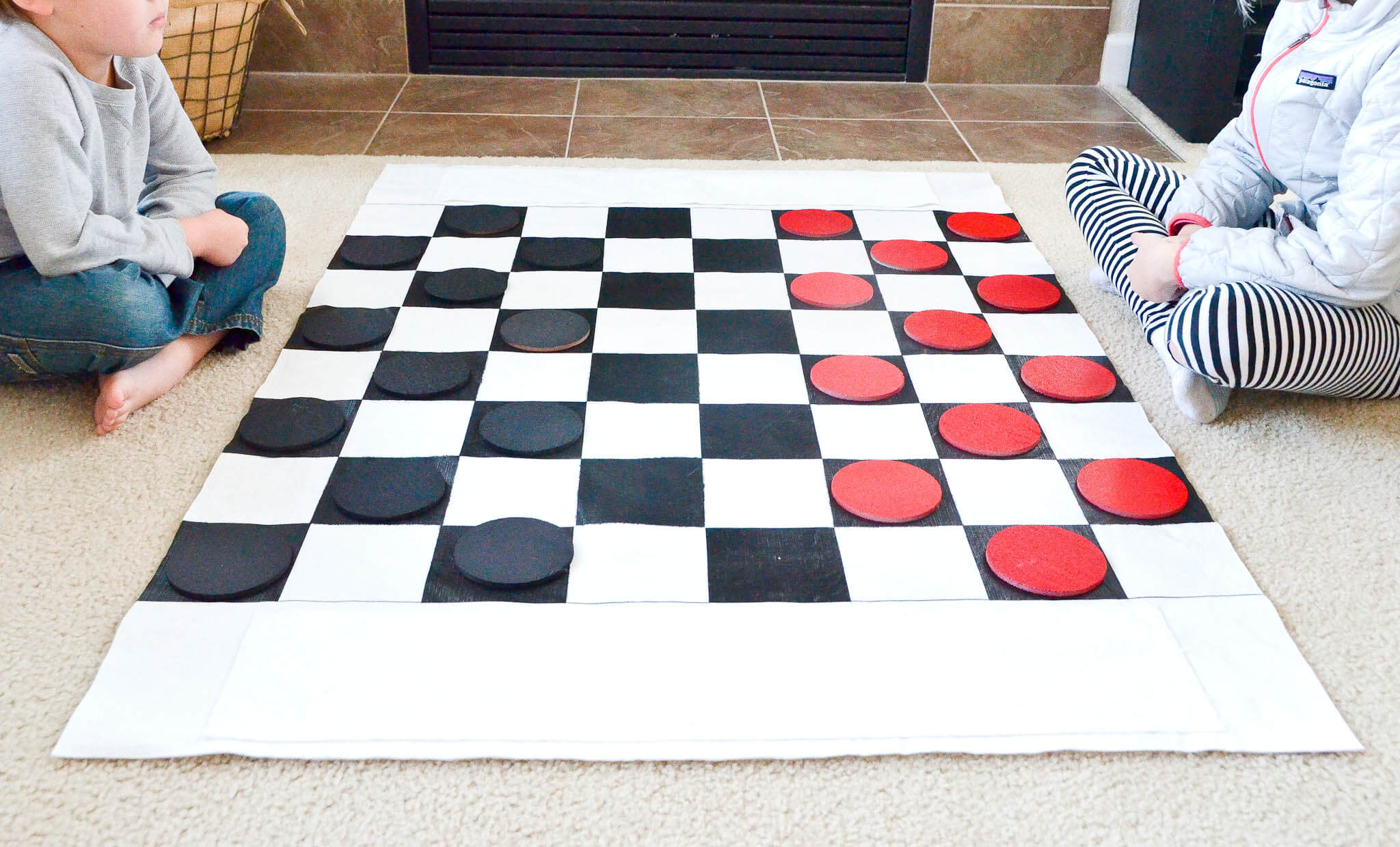 Classic & Creative Checkerboard Game Craft With Cardboard, Coaster, Tablecloth & Paint
