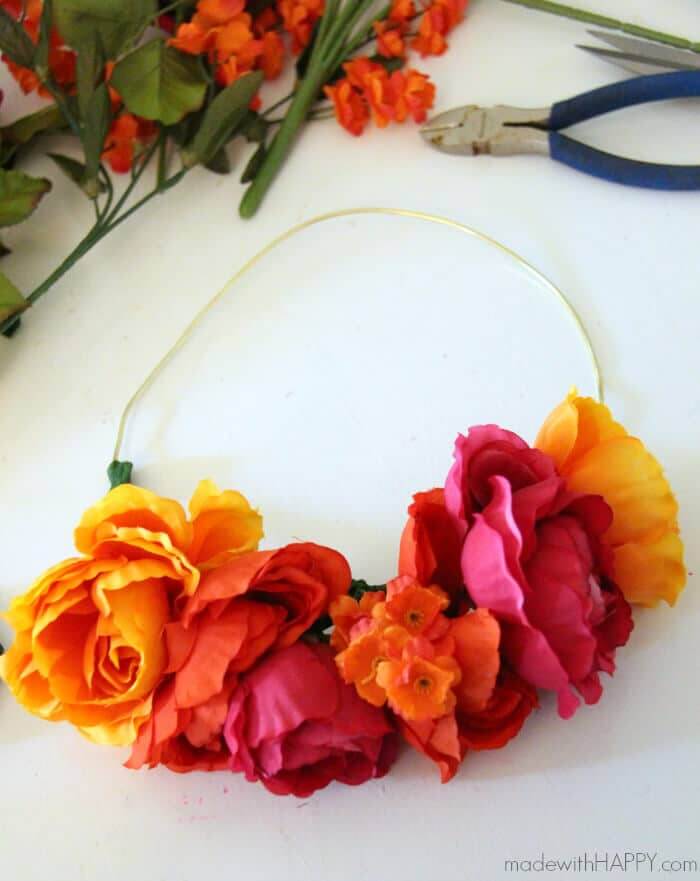Cute Crown Craft Idea With Floral Theme for Kids DIY Flower Crown Ideas