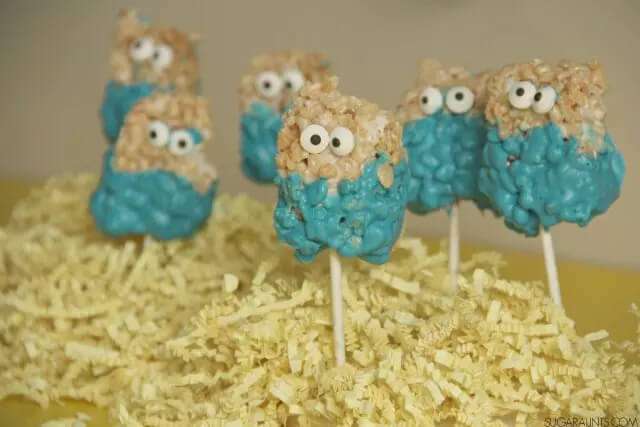 Cute Minions Snack Decoration Idea For Birthday PartiesSnacks decoration ideas