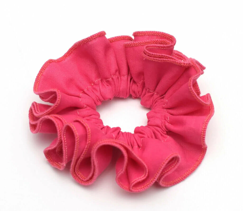 Cute Ruffled Pink Hair Scrunchies DIY Craft Idea for GirlsDIY Hair Scrunchies for Girls