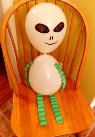 DIY Balloon Alien Craft Idea For ToddlersAlien Craft Ideas for Kids