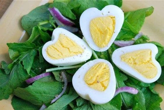 Easy Heart-Shaped Boiled Egg Food Decoration Idea For Parties