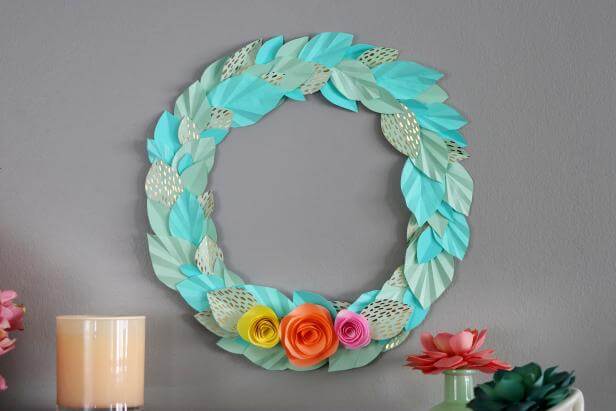 Easy To Make Origami Paper Wreath Craft Using CardstockCardstock Crafts For Adults