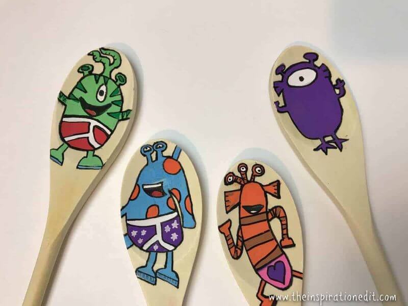 Funny Aliens With Underpants On Spoons Art& Craft IdeaAlien Craft Ideas for Kids