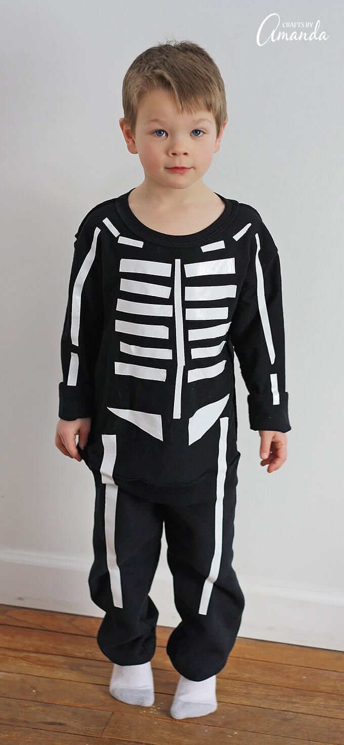 Last Minute Skeleton Costume Craft Idea Using Duct Tape Skeleton Costume Ideas For Halloween