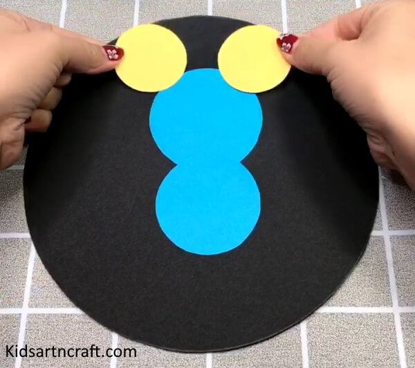 Easy & Simple Crafting Of Mouse Using Paper Circles For Kindergarteners