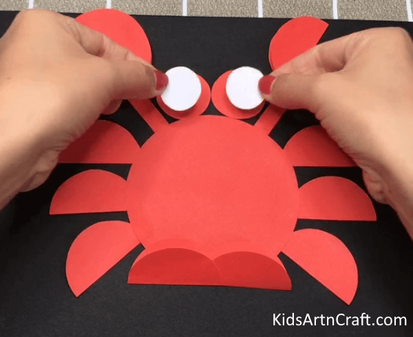 Cute Crab Craft Idea For Kids Made of Paper