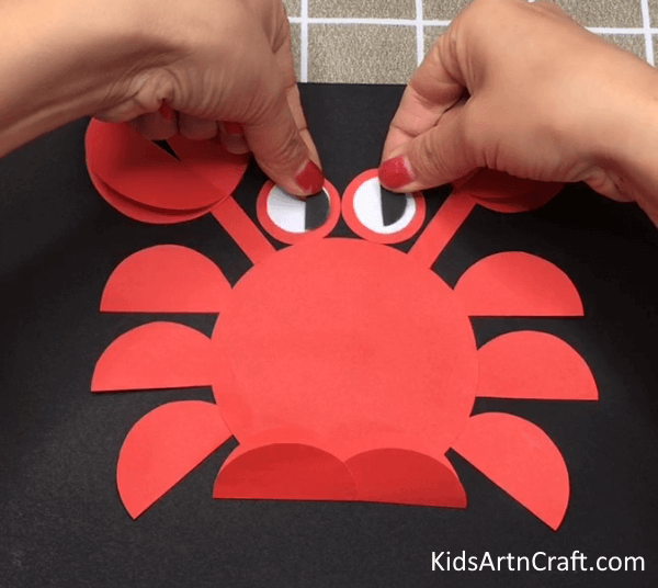 Simple & Quick Instructions For Making Paper Crab For Kids