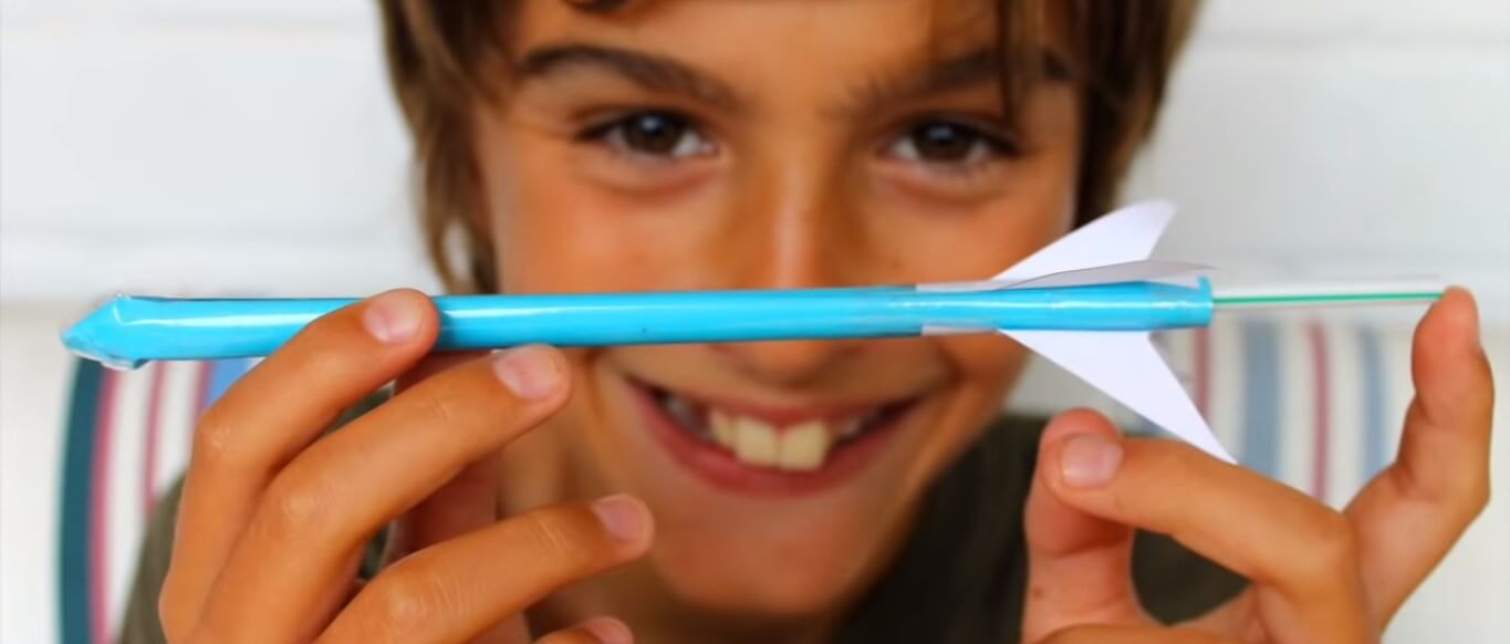 DIY Easy To Make Straw Rockets Kids Art & Craft