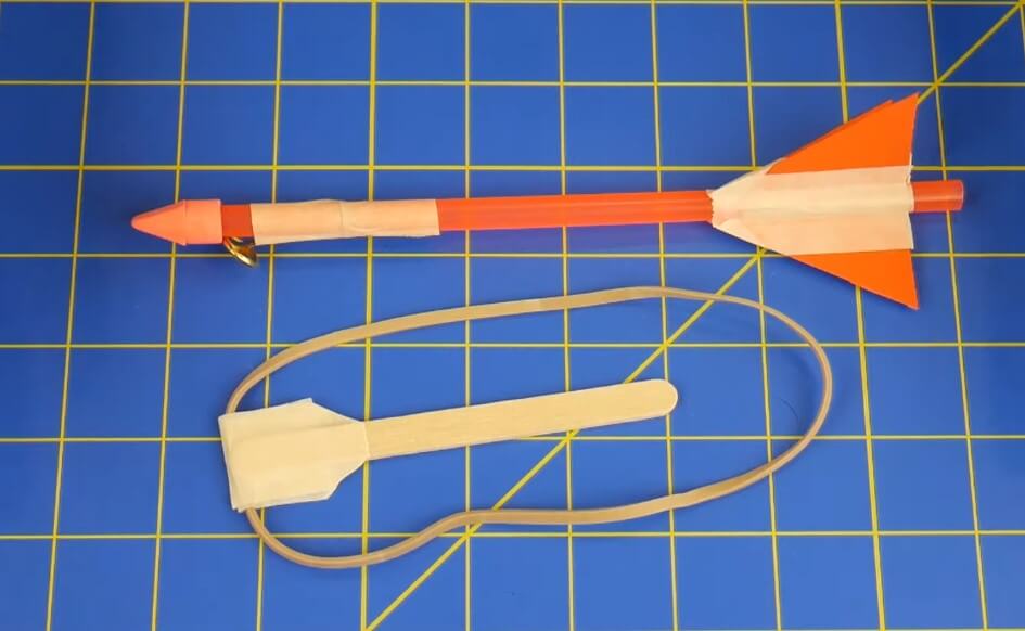 Unique Slingshot To Make A Straw Rocket Go Far