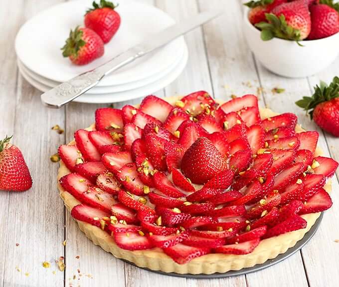 Yummy Strawberry Tart With Pastry Cream Easy Strawberry Tarts Recipe