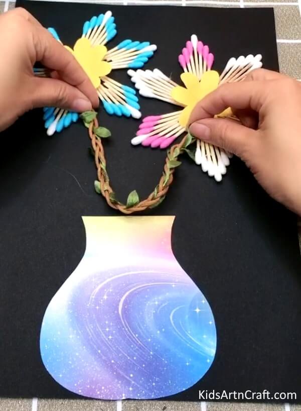 Easy Art Process To Make Lovely Flower Craft For Kids