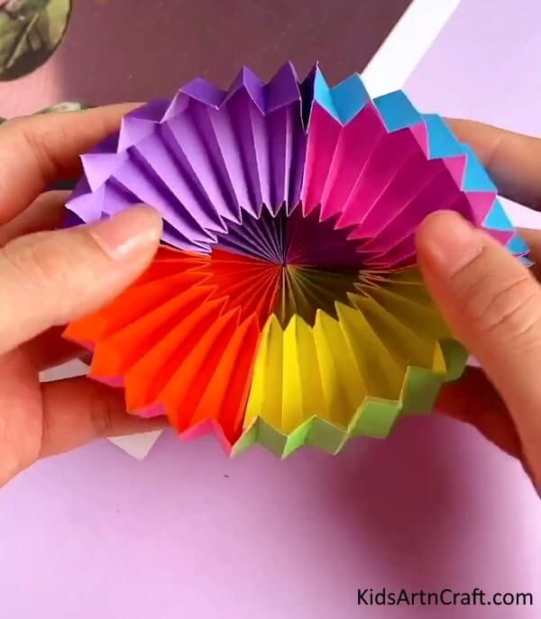 Art Process Of Color Paper To Make Stress Relief Flower Craft For Kids