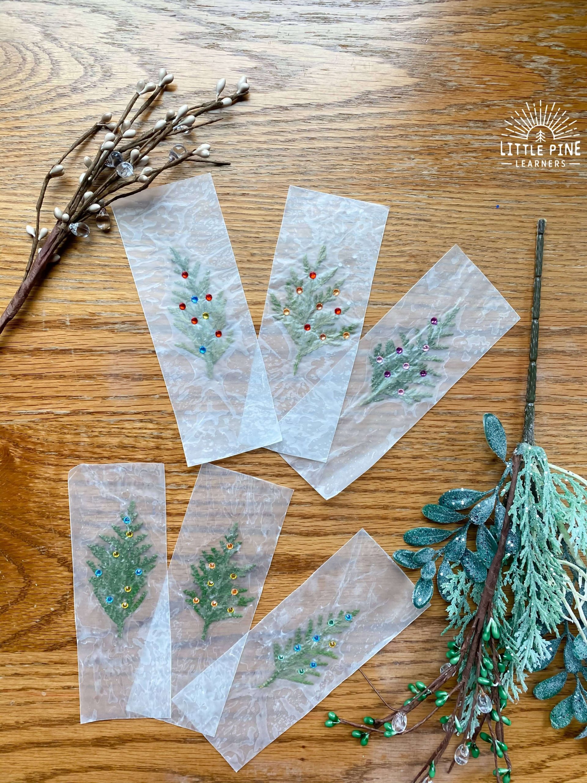 Adorable Bookmark Gift Craft Made With Wax Paper - Creative wax paper bookmark concepts.