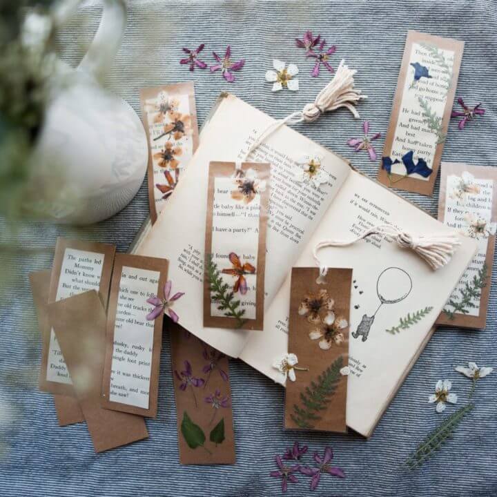 Beautiful Nature Bookmark Craft With Pressed Flowers - Self-made bookmarks with wax paper.