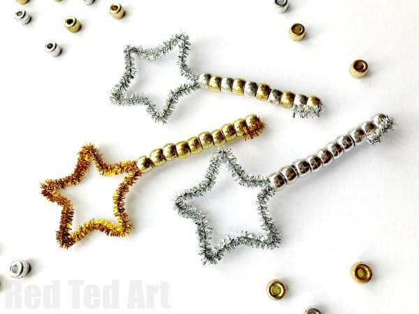 Cute Toddler Bubble Wand For New Year DIY Star Wand Ideas