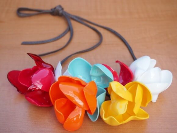 DIY Flower Necklace Craft Idea Using Plastic Spoon