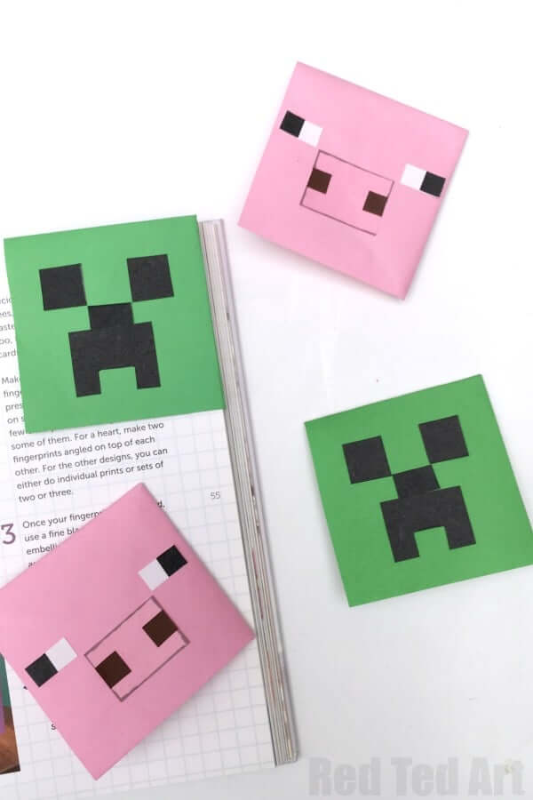 DIY Minecraft Corner Bookmark Using Origami Paper DIY Minecraft Bookmarks for Kids