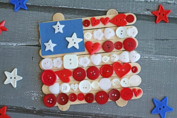 Recycled Button Flag Craft Idea On Popsicle Sticks - Constructing a Flag with Popsicle Sticks: A Visual Guide
