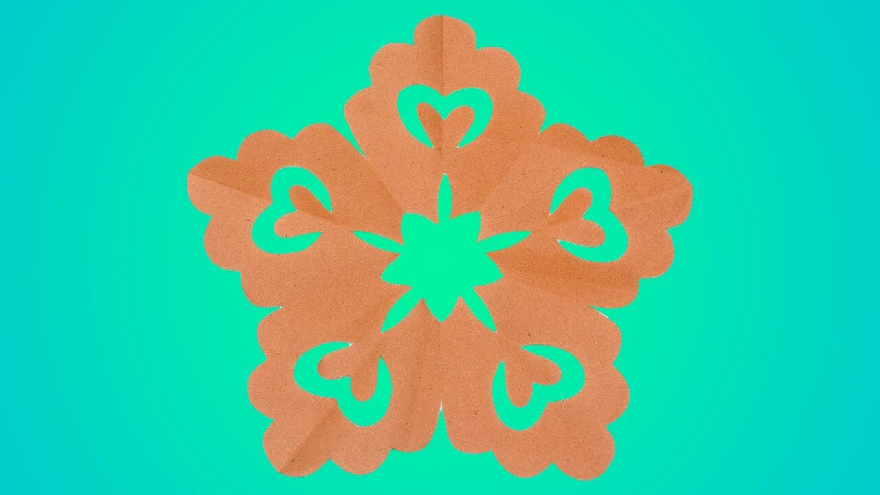 Simple Flower Design Art With Paper Cutting