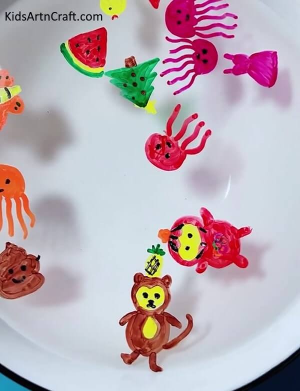 Artwork for six-year-olds - DIY Waterproof Animal Drawings For Kids