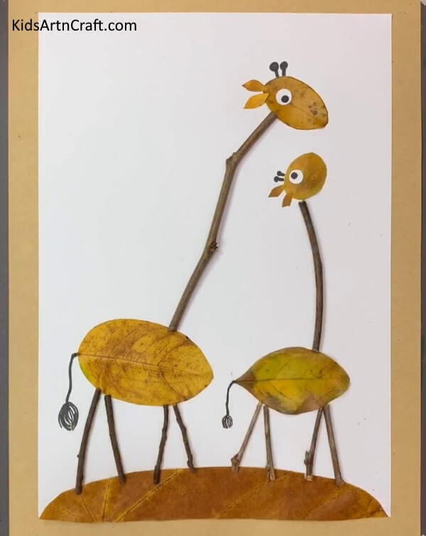Construct Giraffe Art utilizing Detached Leaves - Giraffe Art And Craft With Fallen Leaves