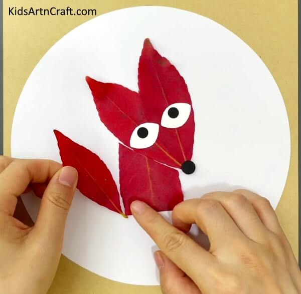 Grasp the technique of forming fox art and crafts with autumn foliage - Fox Art And Craft Using Fall Leaves