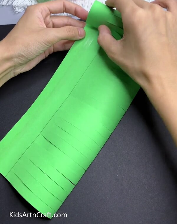 Rolling Sheet Comprehensive Instructions for Making an Elegant Paper Flower