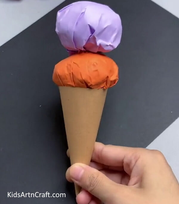 Simple Ice Cream Craft Using Paper And Bubble Wrap For Kids